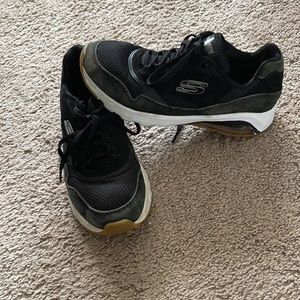 Skechers sneakers